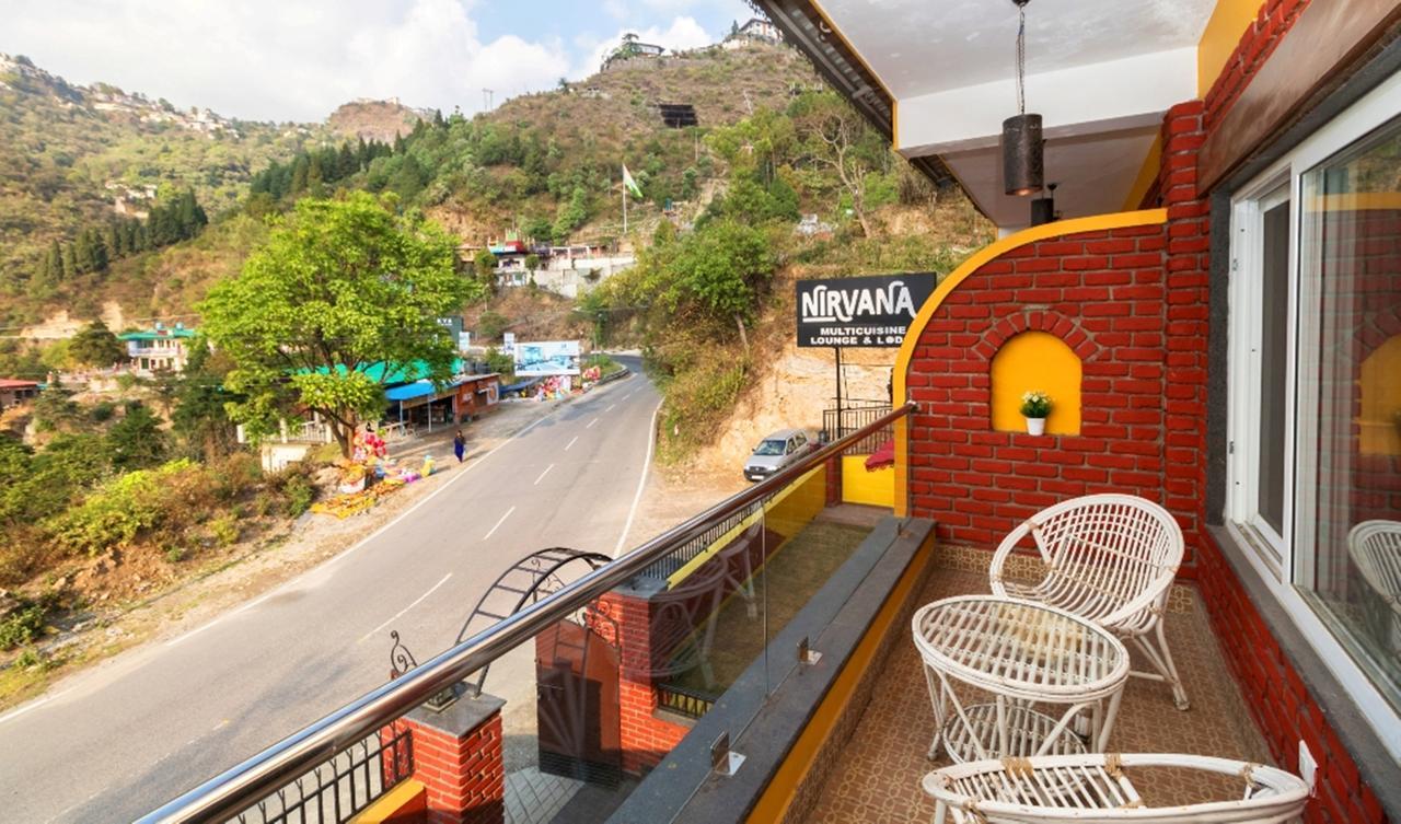 Nirvana Lodge And Lounge ムスーリー エクステリア 写真