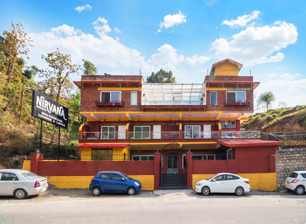 Nirvana Lodge And Lounge ムスーリー エクステリア 写真